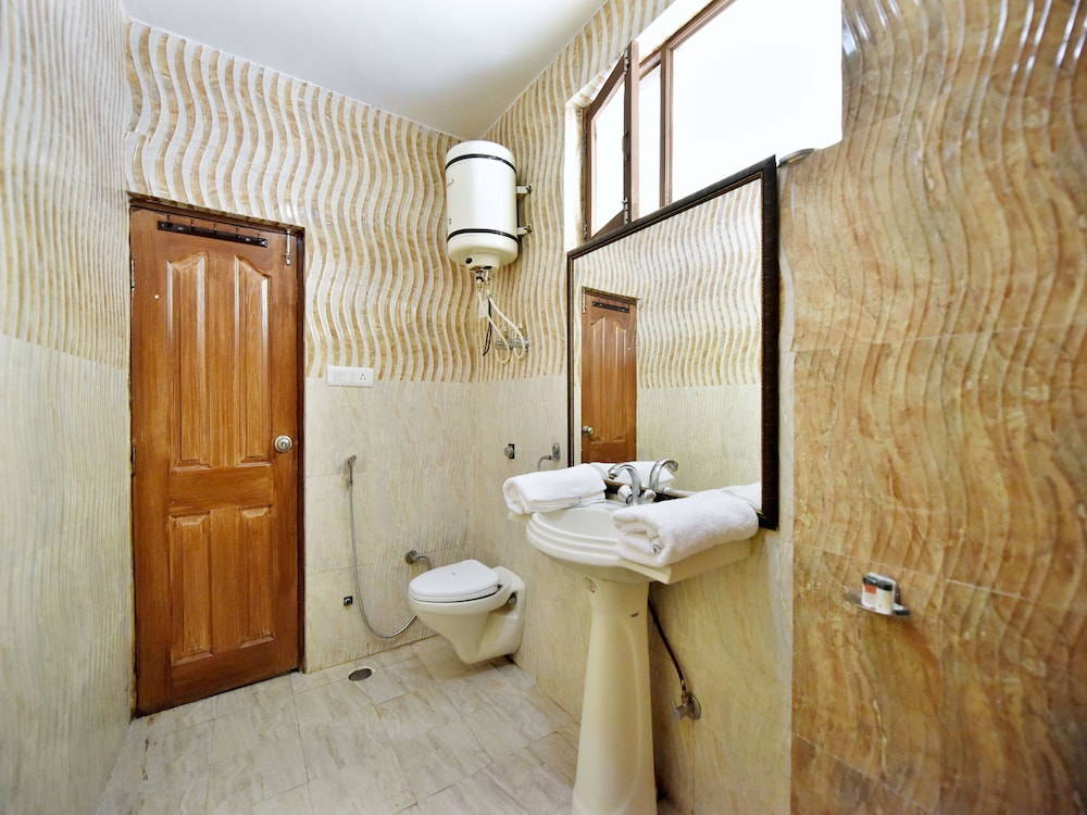 Hotel Japika Inn by Hazel Hotels
