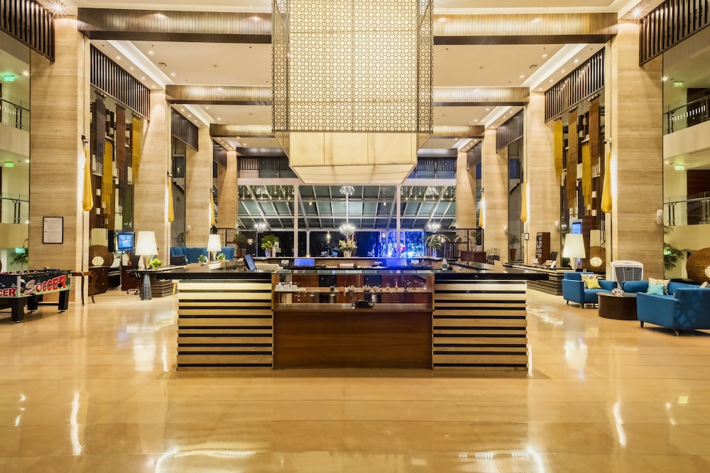 Novotel Goa Candolim Hotel