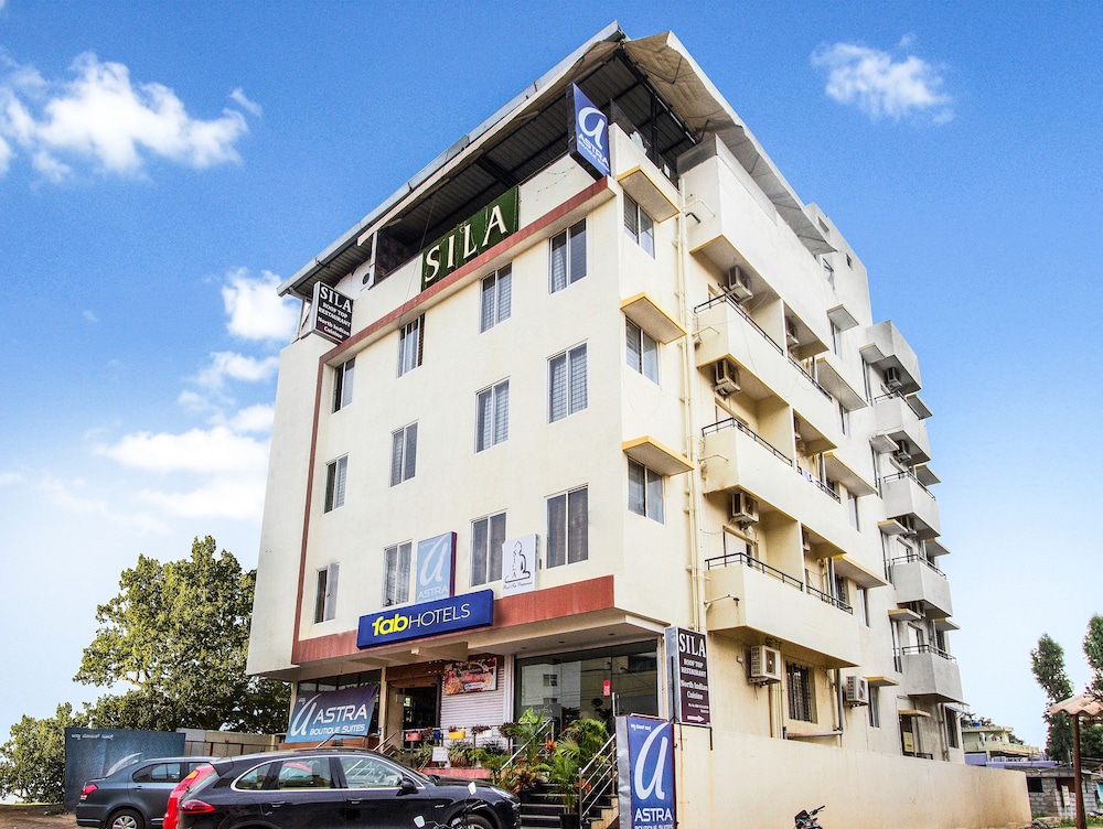 Astra Hotels and Suites -Electronic City