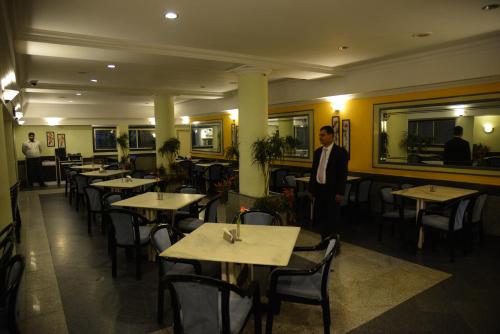 Hotel Rajmahal