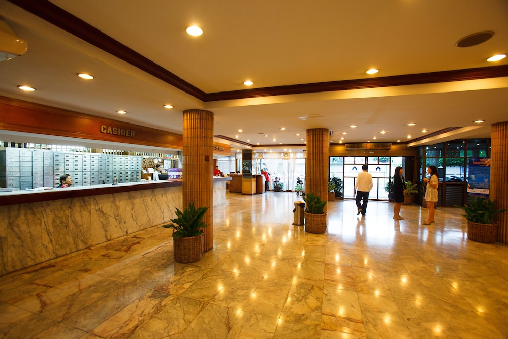 Nana Hotel