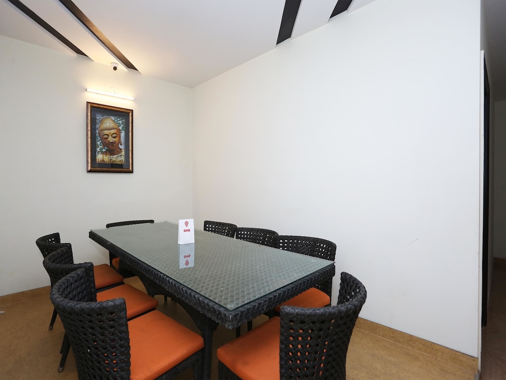 Finestays Homestay