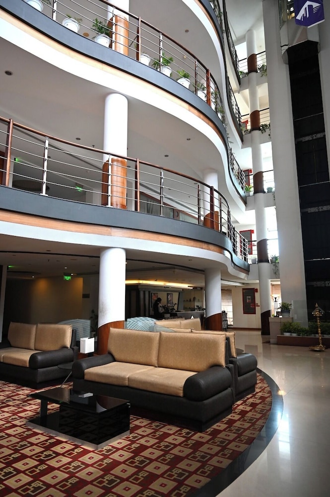 The Mercy Luxury Business Hotel