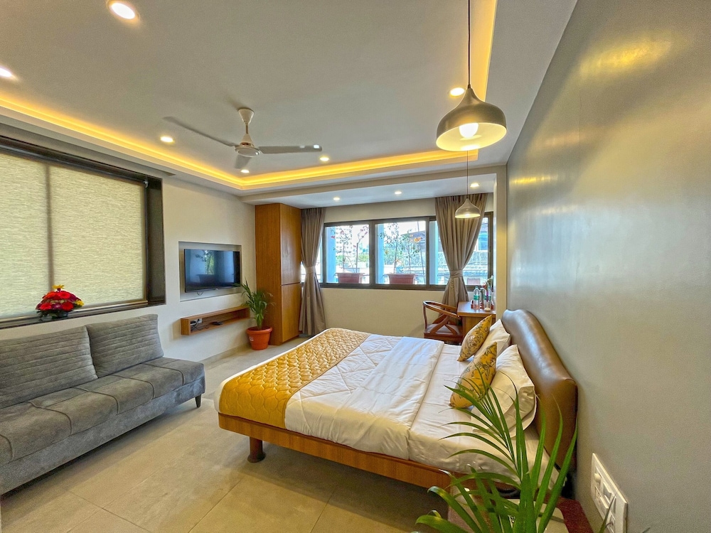 Hotel Parklane
