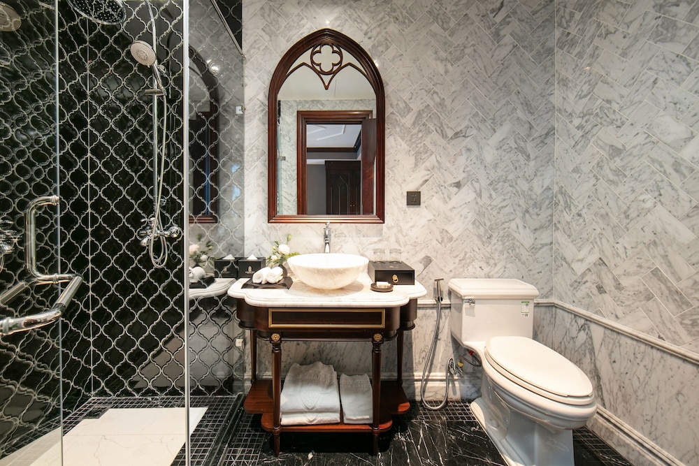 Le Chanvre Hanoi Hotel & Spa