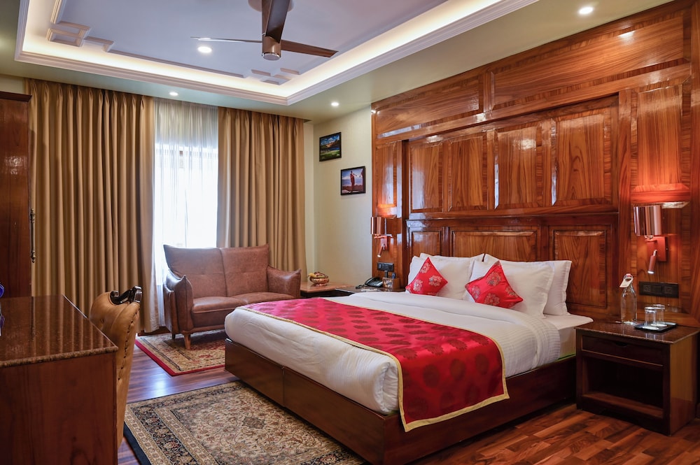 Mentokling Residency Ladakh