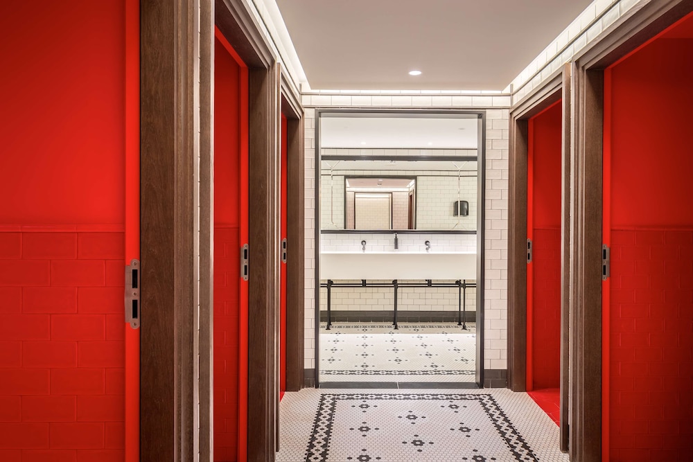 Canopy by Hilton Madrid Castellana