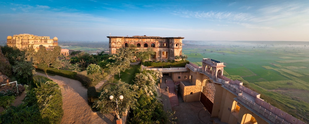Neemrana Tijara Fort Palace
