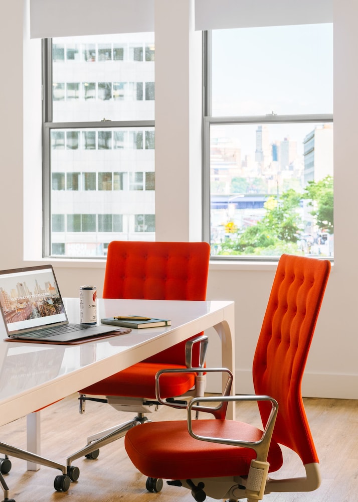 Sonder by Marriott Bonvoy One Platt Apartments Financial District