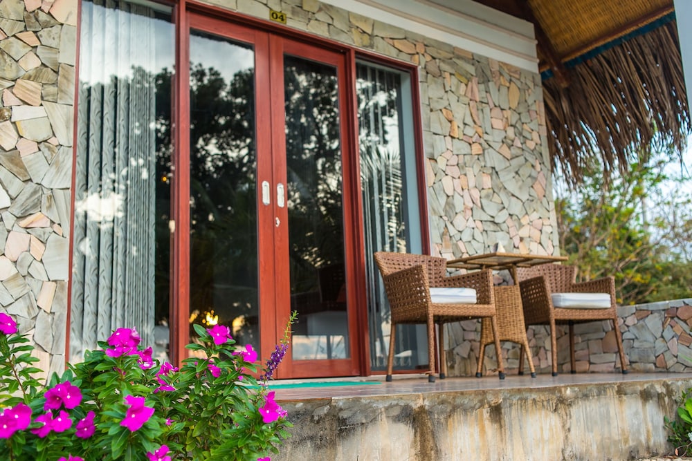 Rocks Beach Boutique Phu Quoc