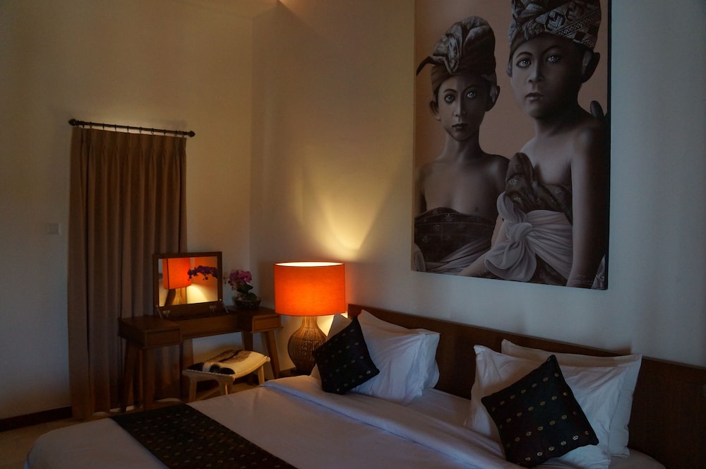 Aqua Octaviana Bali Villa