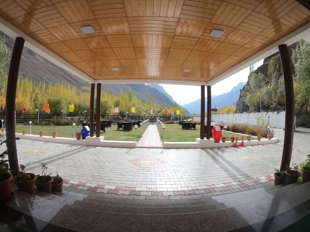 Hotel Chhutuk Heights