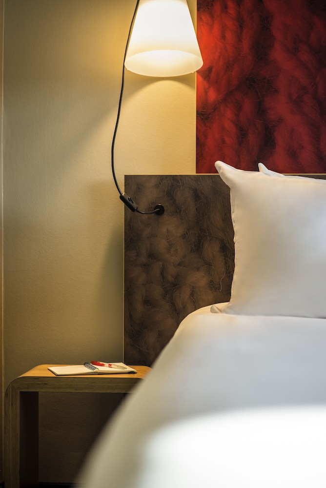 ibis London Docklands Canary Wharf