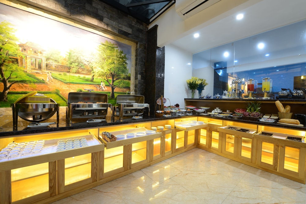 Blue Hanoi Inn City Hotel