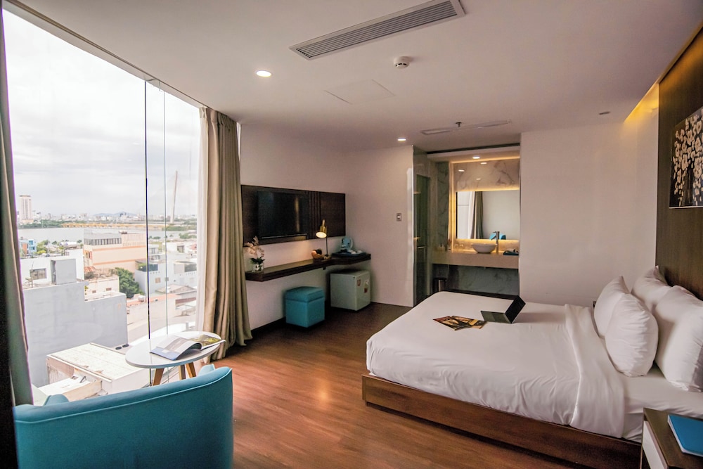Gold Hotel Da Nang by Haviland