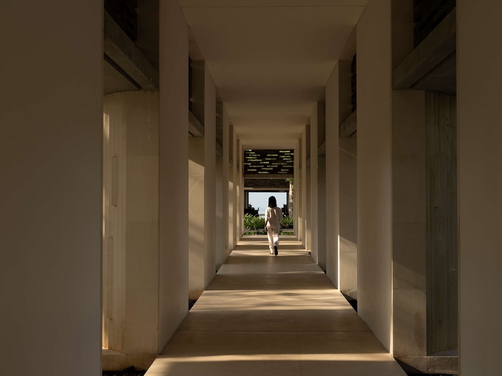 Alila Villas Uluwatu — property photograph 4