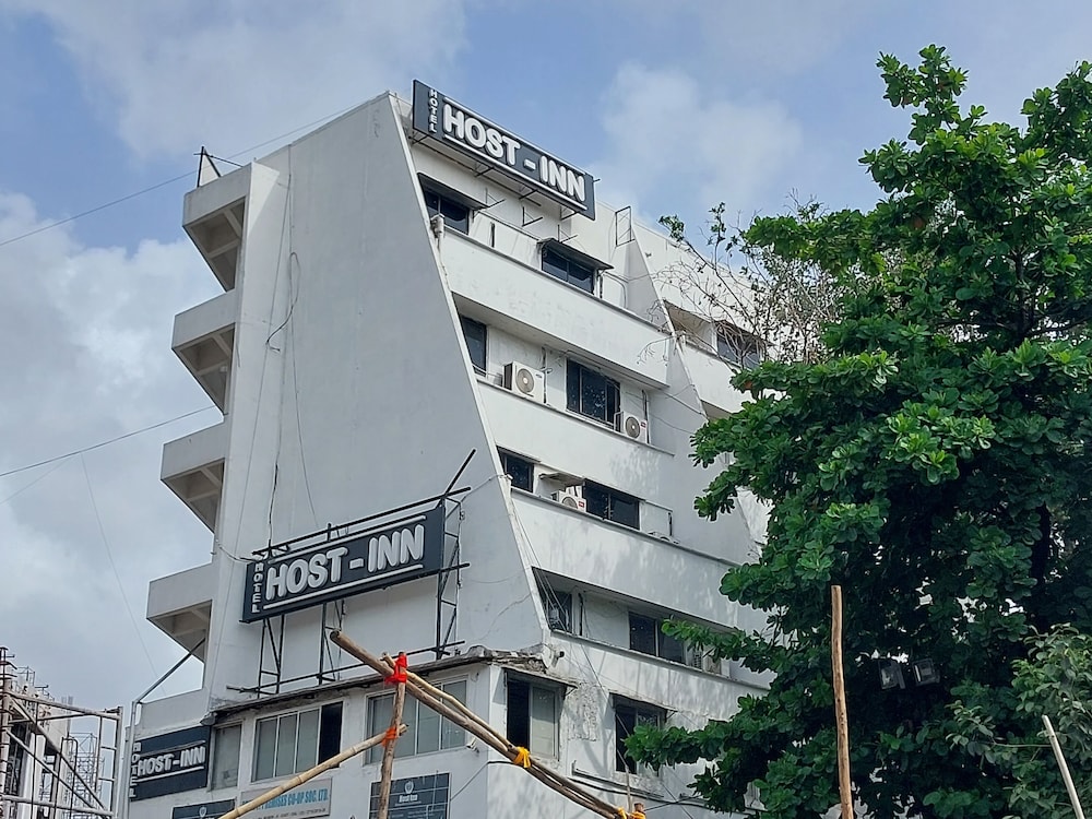 Host Inn International Hotel