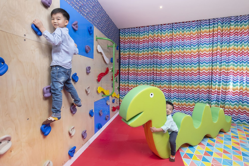 Dorsett Tsuen Wan Hong Kong