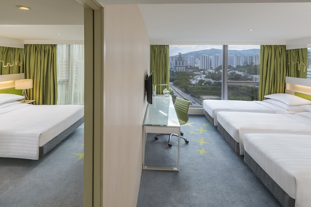 Dorsett Tsuen Wan Hong Kong