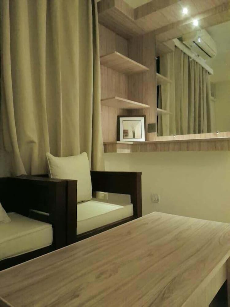 Hotel Green Palace