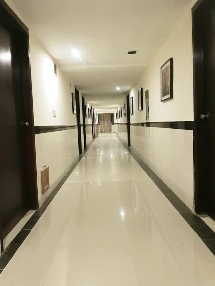 Hotel Green Palace