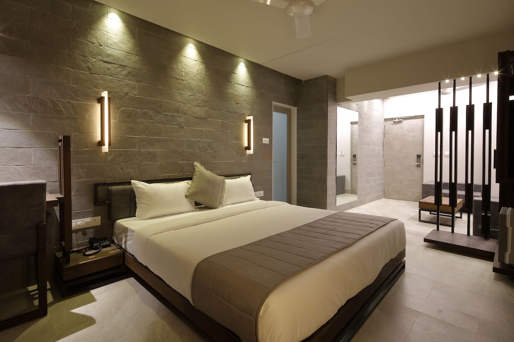 HOTEL CARREFOUR