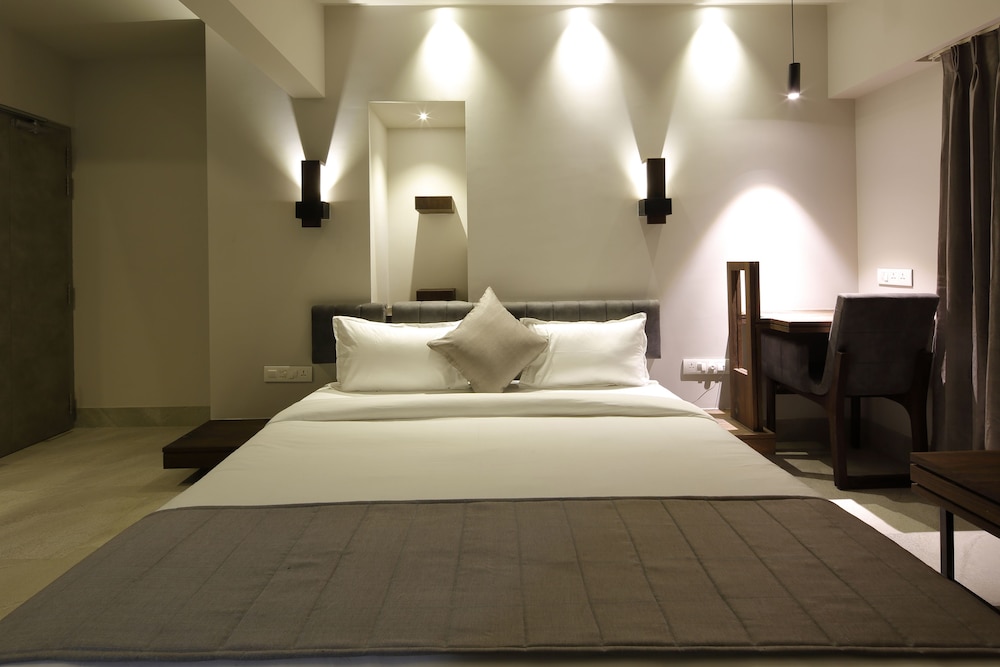 HOTEL CARREFOUR