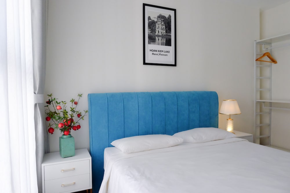 Aspaces Serviced Apartments - Vinhomes West Point