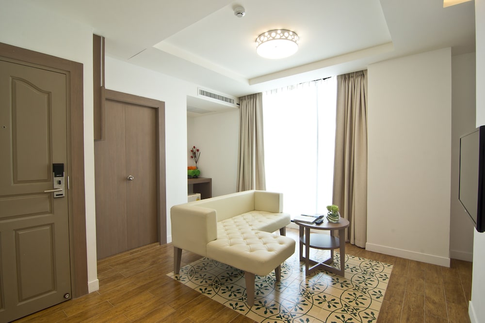 Tevan Jomtien Pattaya