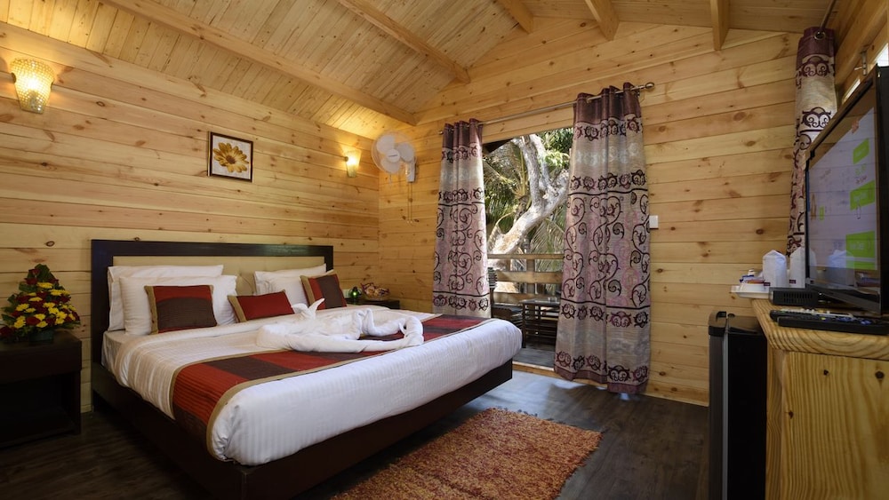 Royal Woods Resort By D L C RESORT