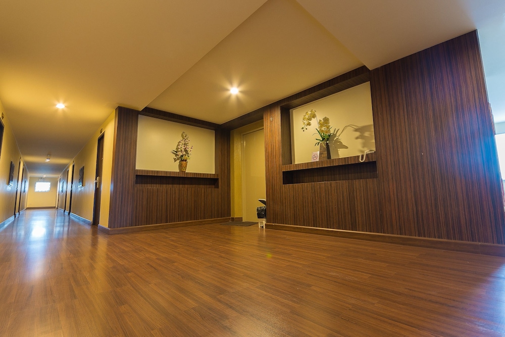 Sinkiat Buri Hotel