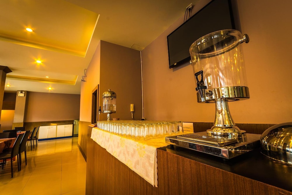 Sinkiat Buri Hotel