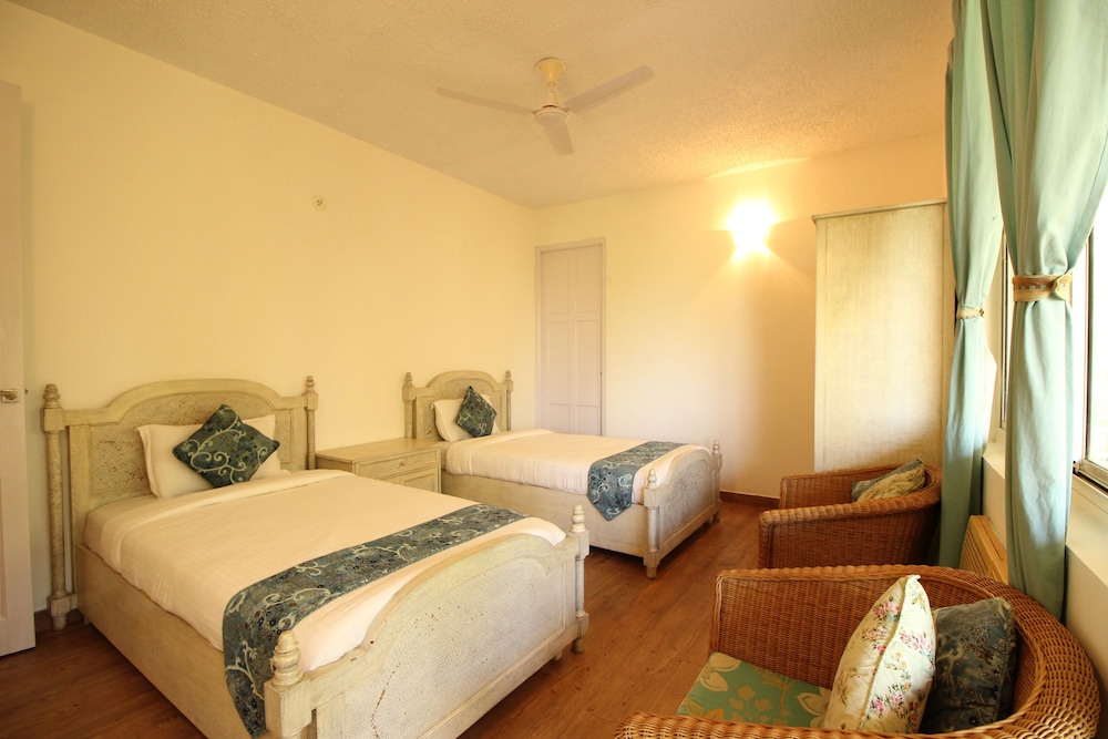 Oyo 9881 Home Pool View 2Bhk Varca Beach