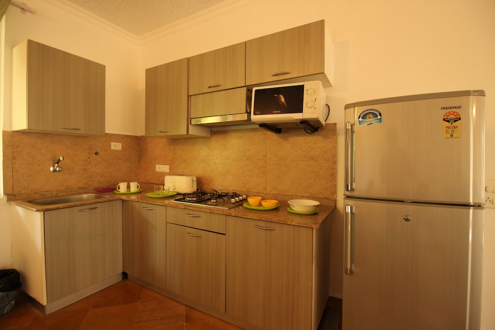 Oyo 9881 Home Pool View 2Bhk Varca Beach