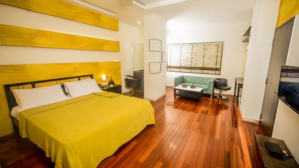 Hotel Star City