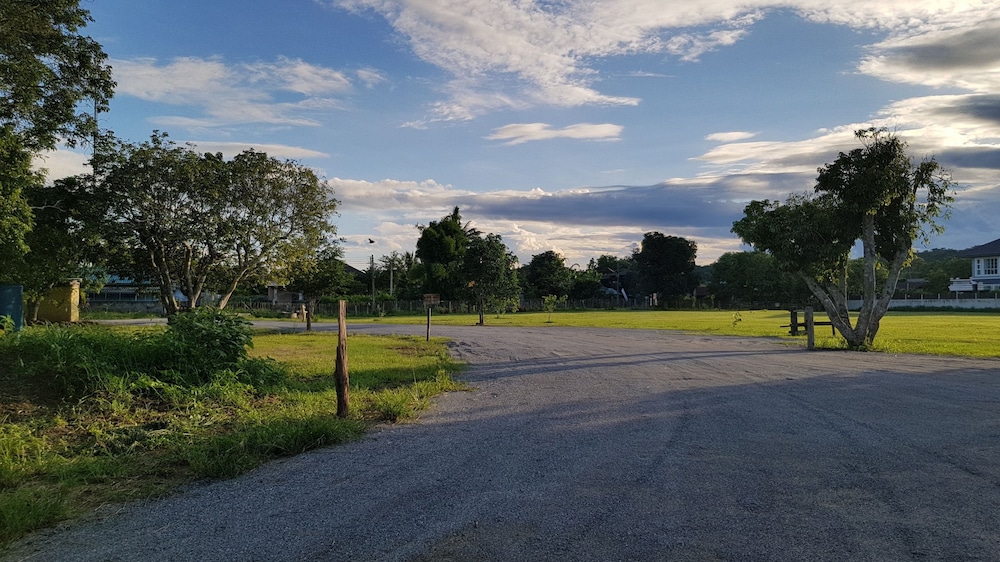 Baan Sakuna