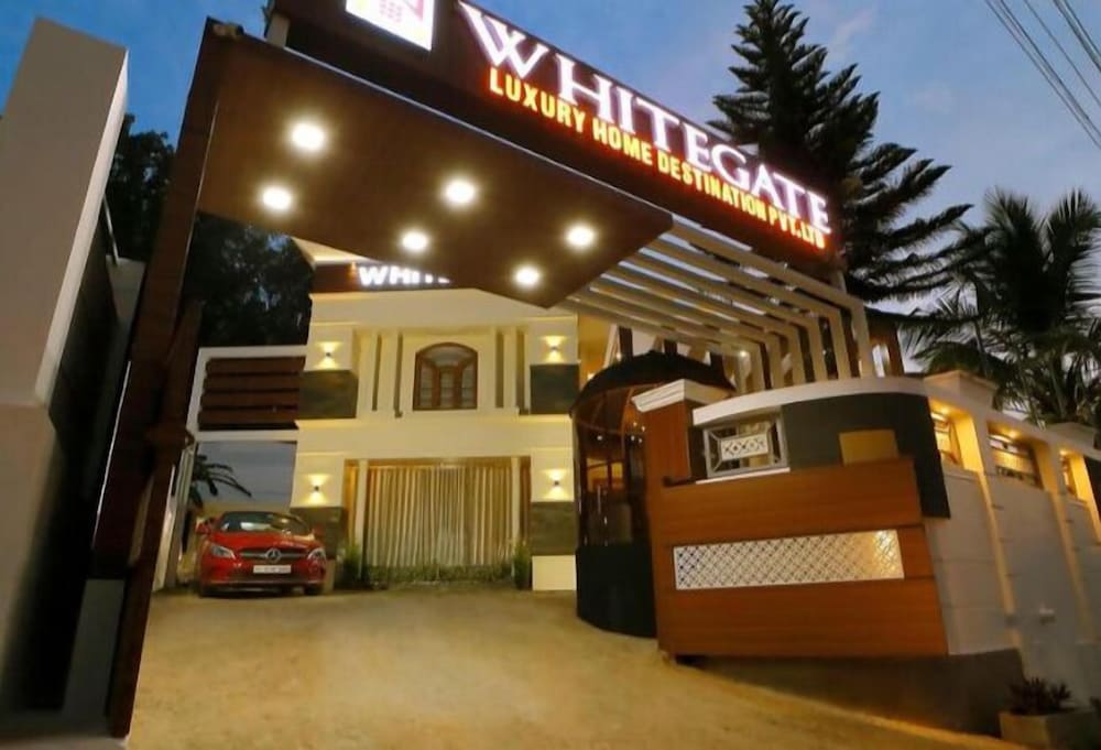 White Gate Luxury Hotel