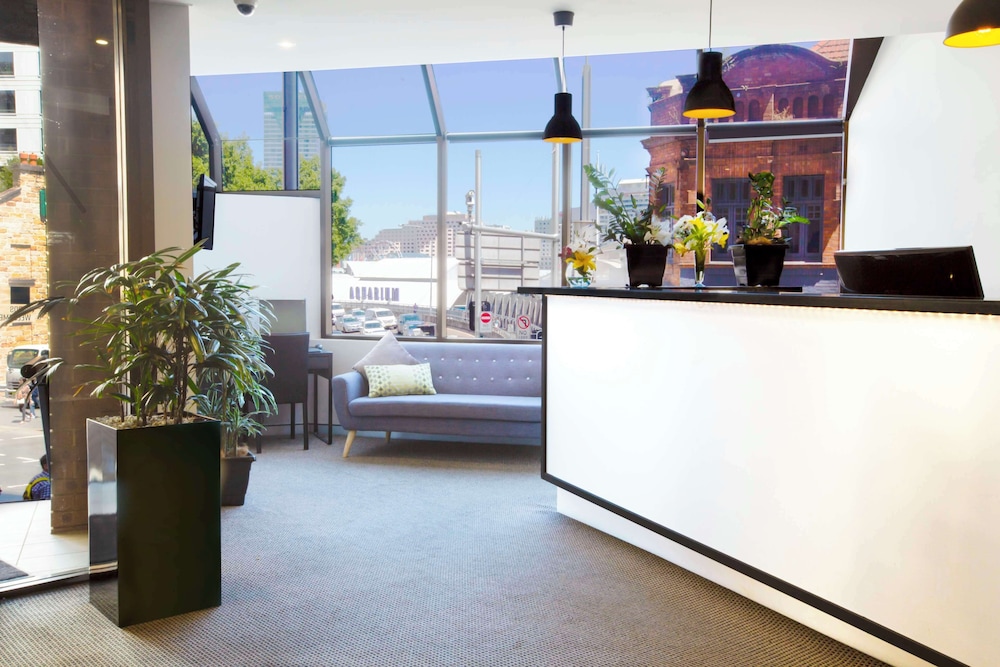 Metro Apartments on Darling Harbour - Sydney