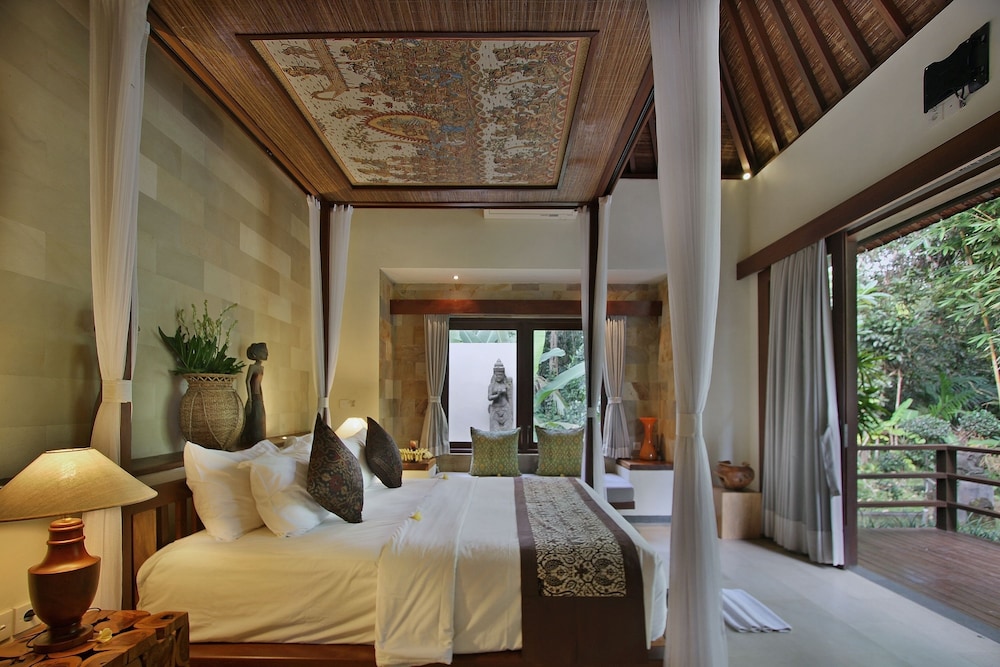 D Legon Luxury Villas
