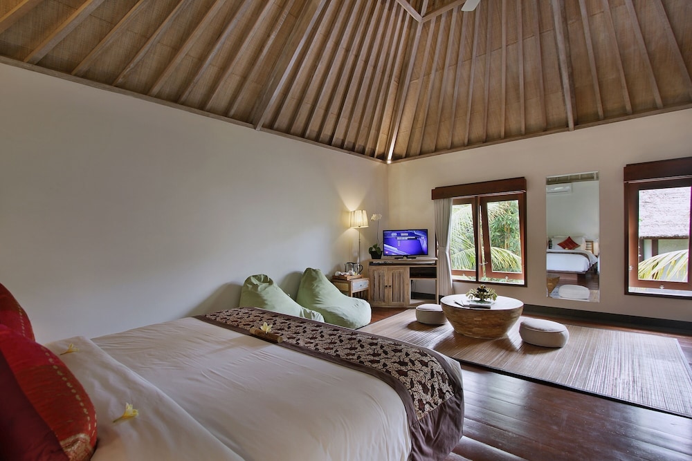 D Legon Luxury Villas