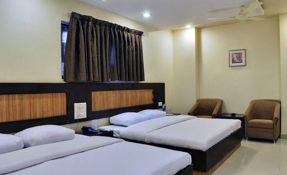 Regal Hotel