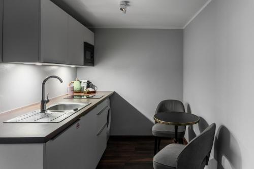 Numa Salzburg Sonate