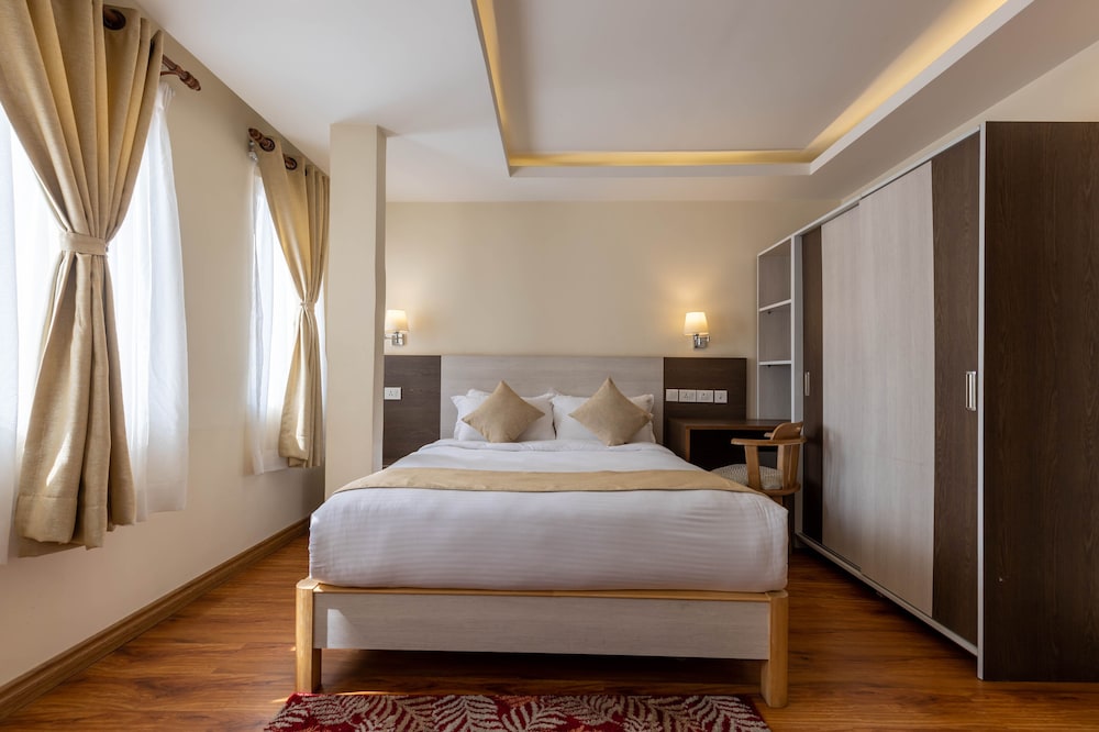 Sarovar Residency Serviced Apartment Hotel