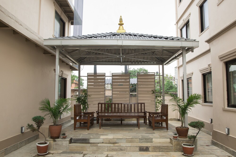 Sarovar Residency Serviced Apartment Hotel