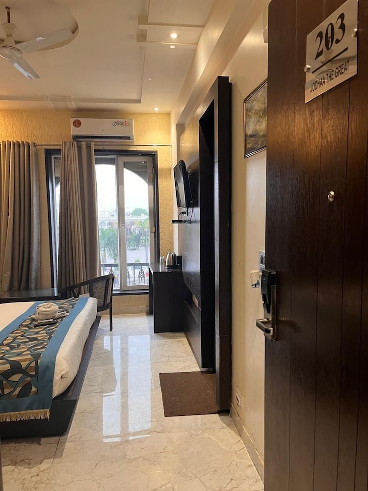 HOTEL JODHA THE GREAT 