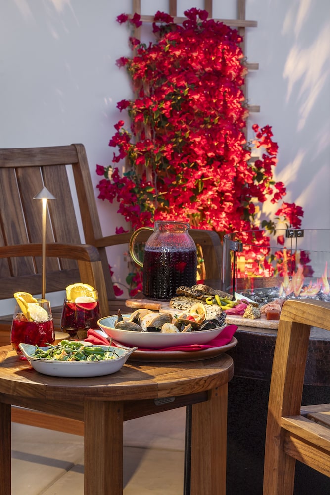 Casa Munras Garden Hotel & Spa