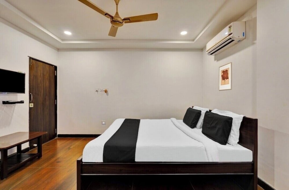 Medi Konda Grand