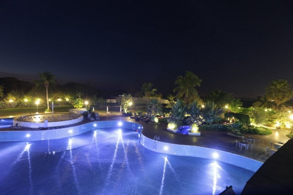 Muzahotels At Eskay Resorts