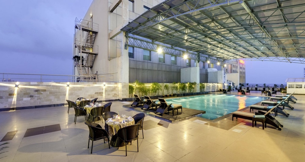 Pride Plaza Hotel Kolkata