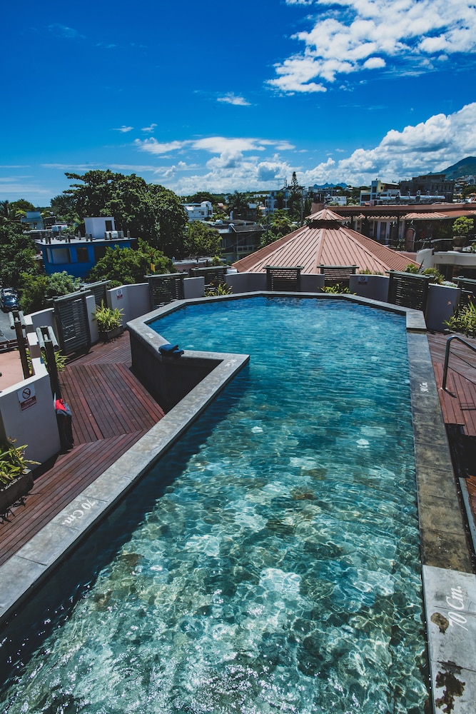 Aanari Hotel and Spa
